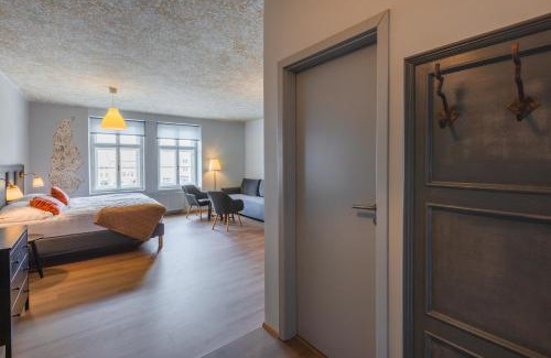 Kromeriz Hotel | Hotel U Zlatého kohouta