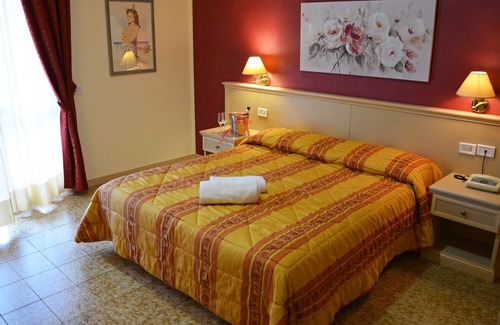 Sala Consilina Hotel | Hotel Vallisdea