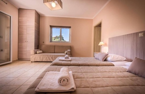 Zakynthos Town Hotel | Hotel Varres Mpohali Zakynthos