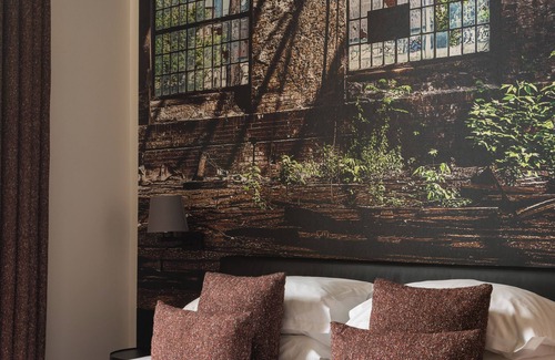 California - Pezou Hotel | Hotel Verlaine