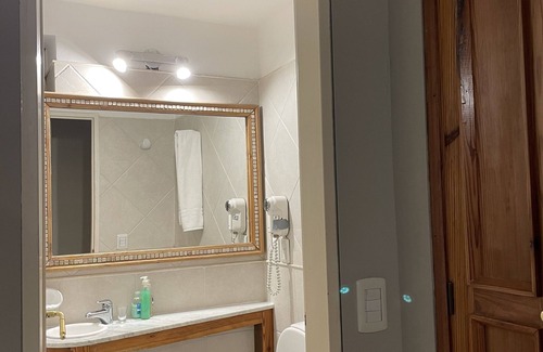 Vicente Lopez Hotel | Hotel Vicente Lopez