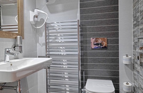 Bratislava Hotel | Hotel Viktor