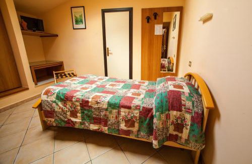 Santissima Annunziata Hotel | Hotel Villa Il Castagno