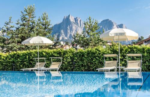 Kastelruth Hotel | Hotel Villa Kastelruth