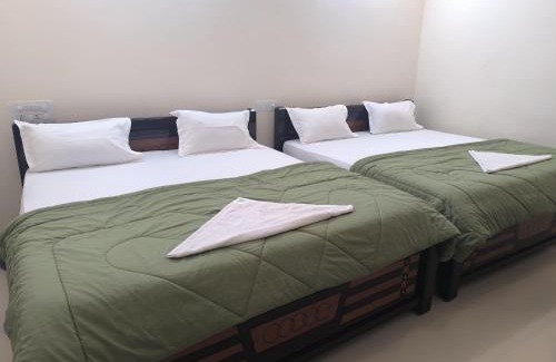 Tiruchanur Hotel | Hotel Vishnu Grand