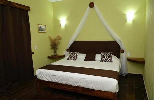 Barra de Potosi Hotel | Hotel Vista Guamilule