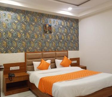 Ahmedabad Hotel | Hotel VOLGA INN