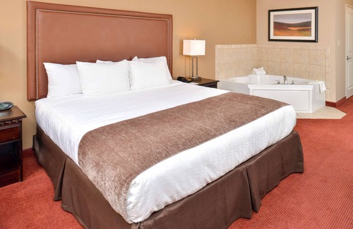 Natchez Hotel | Hotel Vue, Ascend Hotel Collection