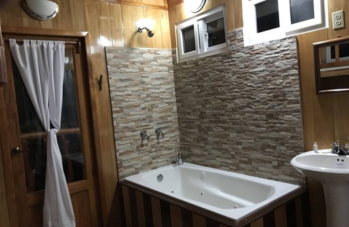 Arizona Cabin | Hotel y Termas Jilamito