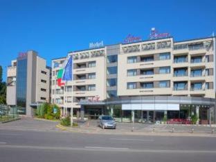 Lozenets Hotel | Hotel ZOO Sofia - Secured Paid Parking