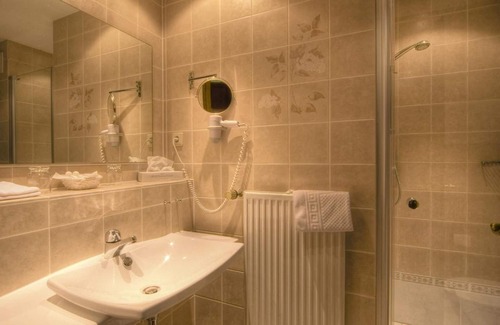 Bernkastel Hotel | Hotel zur Post