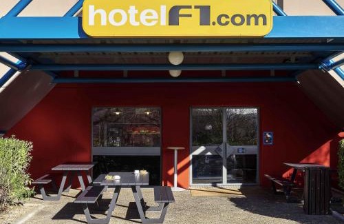 Change Hotel | hotelF1 Laval