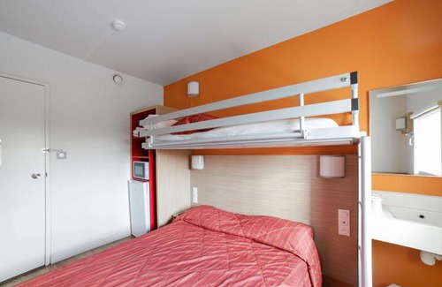 Bourg-les-Valence Hotel | hotelF1 Valence Nord