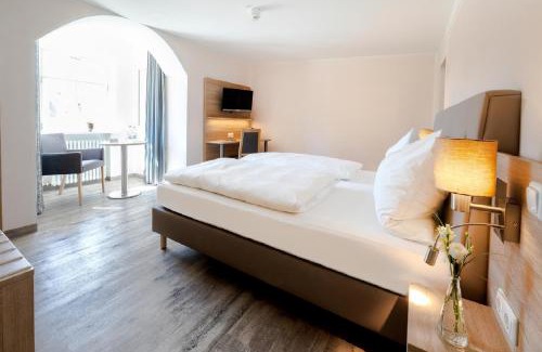 Sulzbach-Rosenberg Hotel | Hotelgasthof Bayerischer Hof 3 Sterne superior - eigenes Restaurant, 24h check-in
