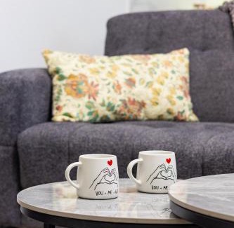 Kentron Apartment | Hotelise I Cacharel Apartment