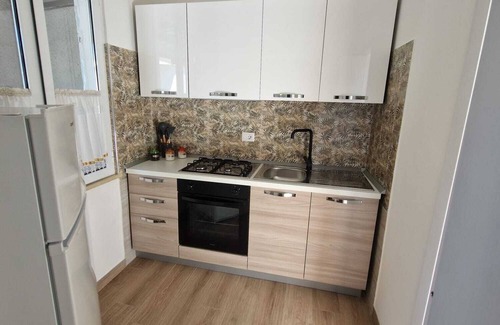 Paestum House | House sleeps 4 with garden by the sea