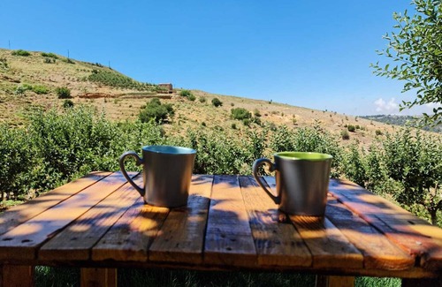Tannourine El Tahta House | Hourata's Getaway