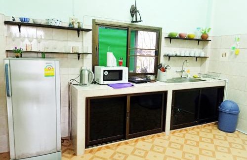 Hat Yai House | house 1 for 6 paxs whole house 3 beds