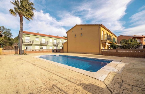 Miami Platja House | House 150 meters from the beach, swimming pool, barbecue and wallbox for electric cars.