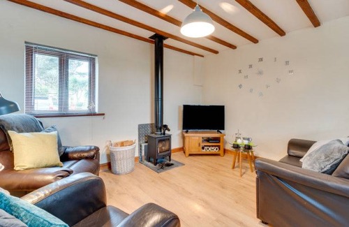 Brynrefail House | House ∙ 2 bedrooms ∙ 4 guests
