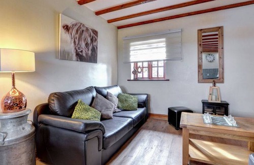 Brynrefail House | House ∙ 2 bedrooms ∙ 4 guests