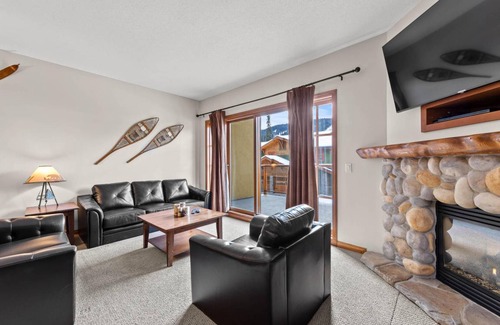 Sun Peaks House | House ∙ 2 bedrooms ∙ 9 guests