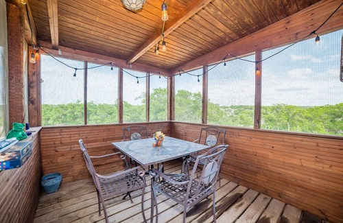 Fredericksburg House | House ∙ 3 bedrooms ∙ 6 guests