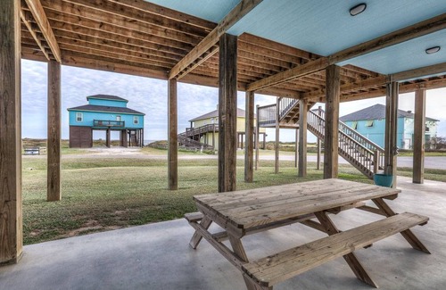 Port Bolivar House | House ∙ 3 bedrooms ∙ 11 guests