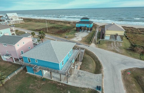 Port Bolivar House | House ∙ 3 bedrooms ∙ 11 guests
