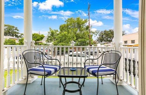 Freret House | House ∙ 4 bedrooms ∙ 8 guests