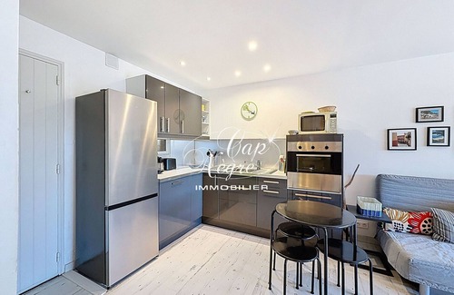 Le Lavandou Ski Chalet | House 5 persons residence with swimming pool and beach access at 50m