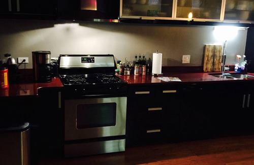 Magnolia Glen Bed & Breakfast | House 5863 - Chicago Bed and Breakfast