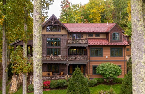 Banner Elk House | House ∙ 6 bedrooms ∙ 15 guests