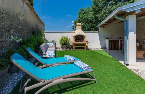Bubani House | House Ana