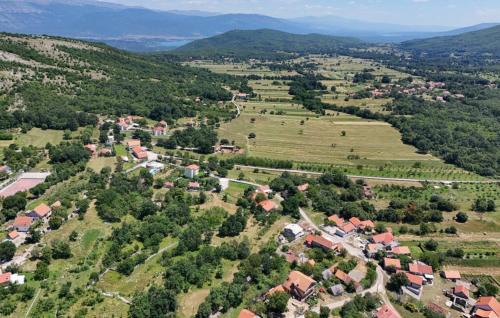 Vrlika House | House AnteAna