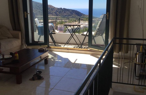 Lapithos Apartment | House apartment with stunning views in beautiful village.