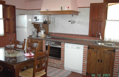 Ribadedeva House | House-apts La Arboleda 12 + 4 pax/3,5 Km. beach La Franca, near Europa peaks