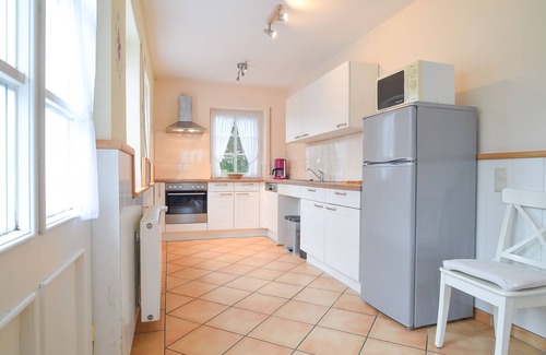 Niederberndorf Apartment | House at the playground - Piggy