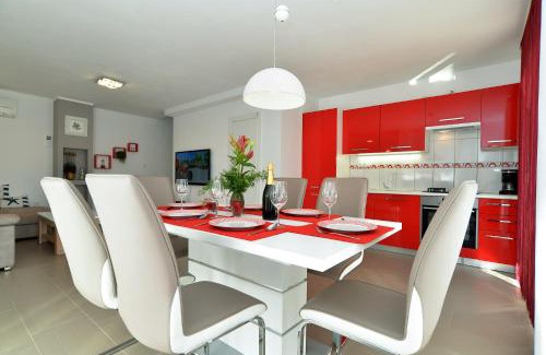 Barbariga House | House Betiga 1771