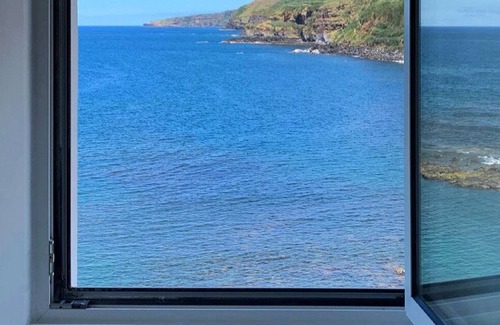 Maia House | House by the sea with stunning views!