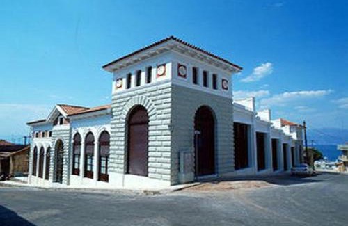 Aigio House | House by the sea