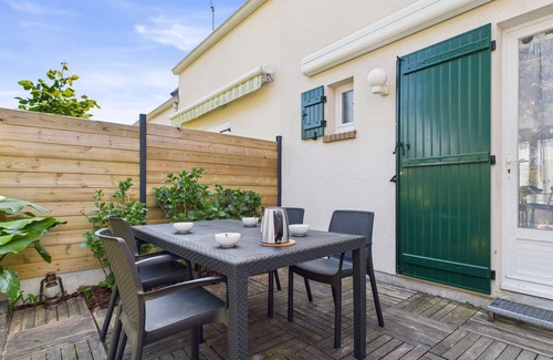 Piriac-sur-Mer Ski Chalet | House for 4 with garden, 500m from the beach