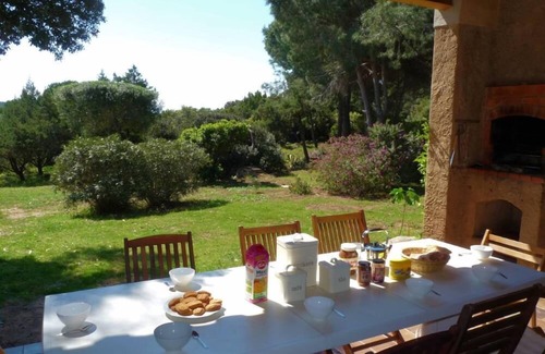 Pianotolli-Caldarello House | House for 10 people, 200m walk from the sea. Exceptional setting, not overlooked