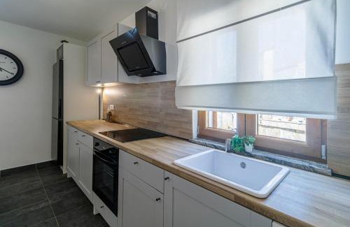 Loborika House | House Holiday House Ulika