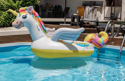 Loborika House | House Holiday House Ulika