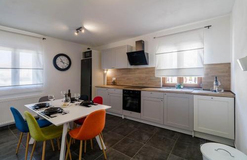 Loborika House | House Holiday House Ulika