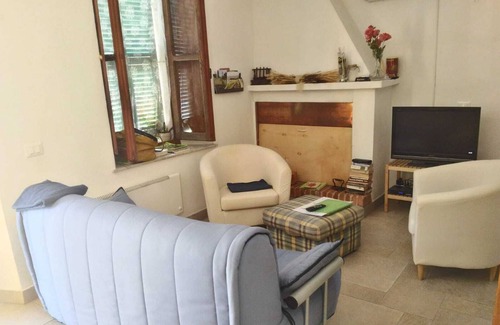 Gassano House | House in a nice village,between Alpi Apuane and 5Terre Forte dei Marmi,Versilia
