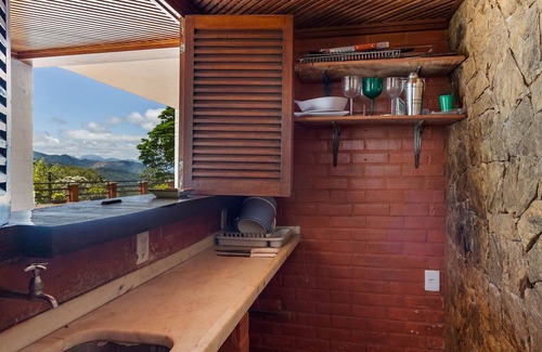 Araras Villa | House in Araras: Pool, Sauna, and Included Services!