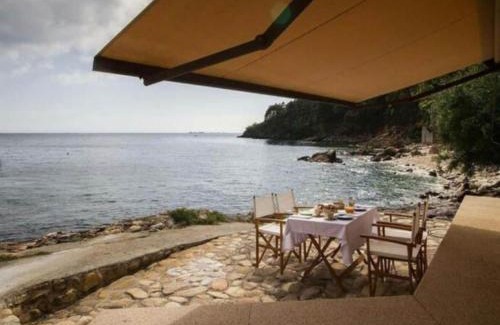 Combarro House | House in Combarro by the Sea