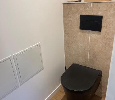 Saint-Mars-la-Briere House | House in forest proche GR and circuit